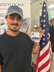 5010470841804238603_121