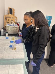 5012562903198010230_121