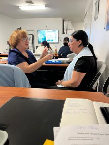 5064742675621719629_121